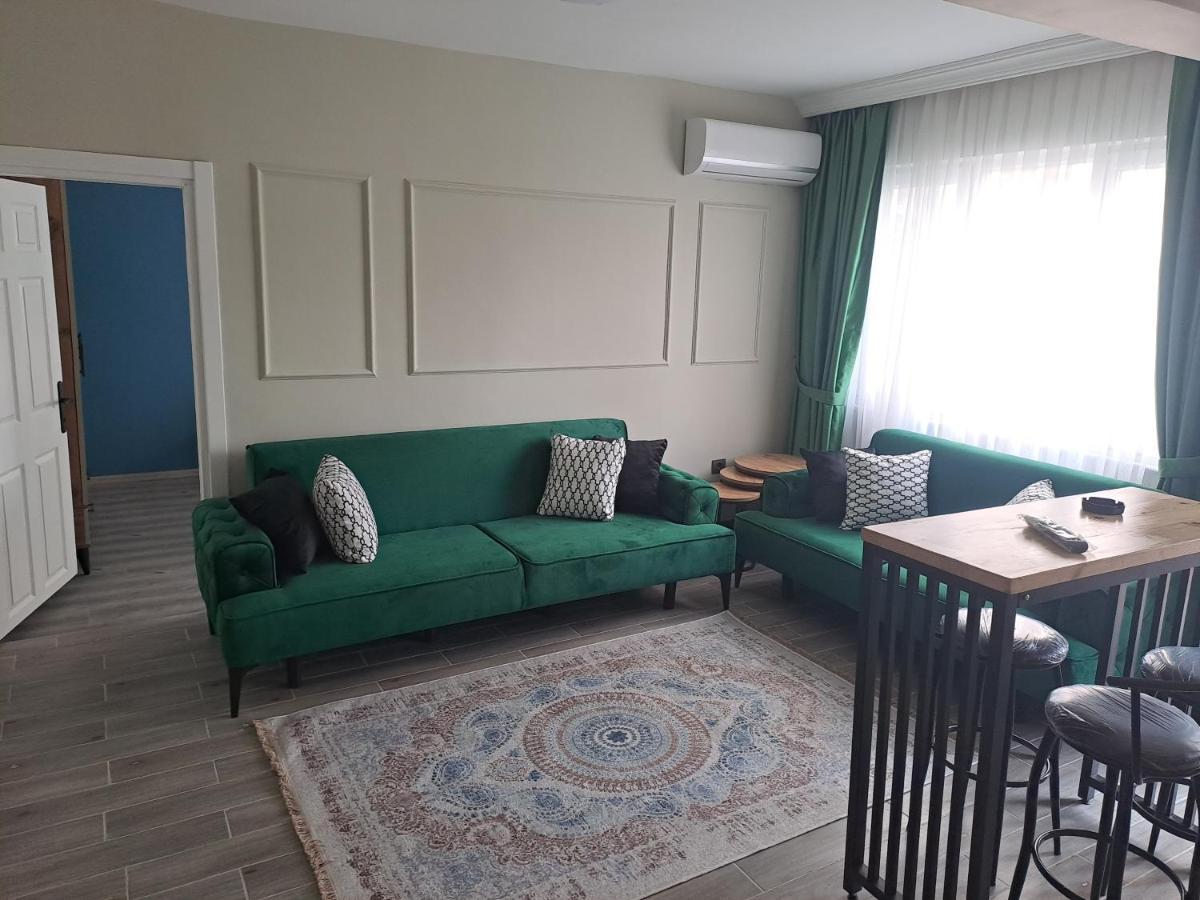 Апартаменты Taksim Nida Flats Стамбул Экстерьер фото