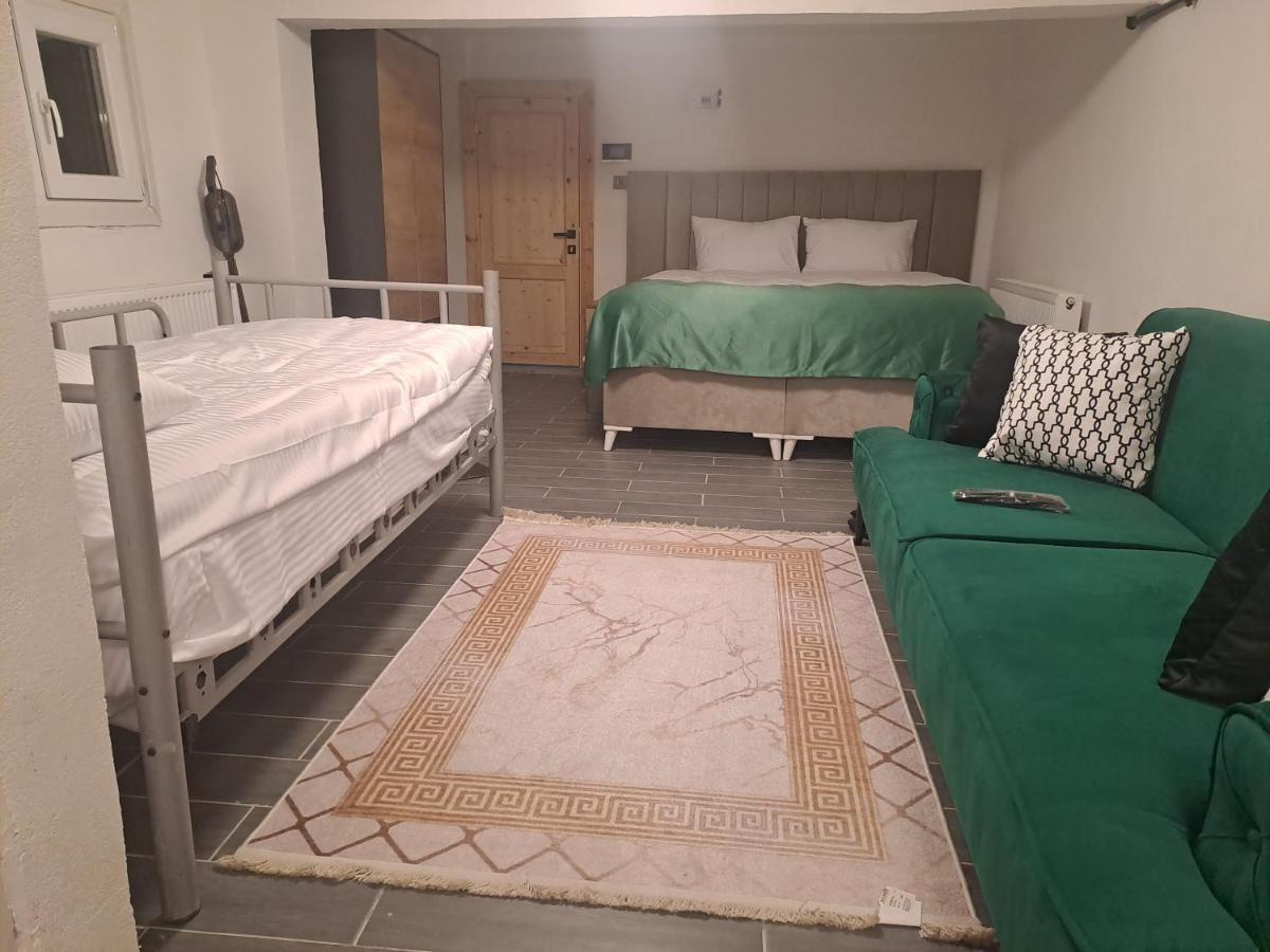 Апартаменты Taksim Nida Flats Стамбул Экстерьер фото